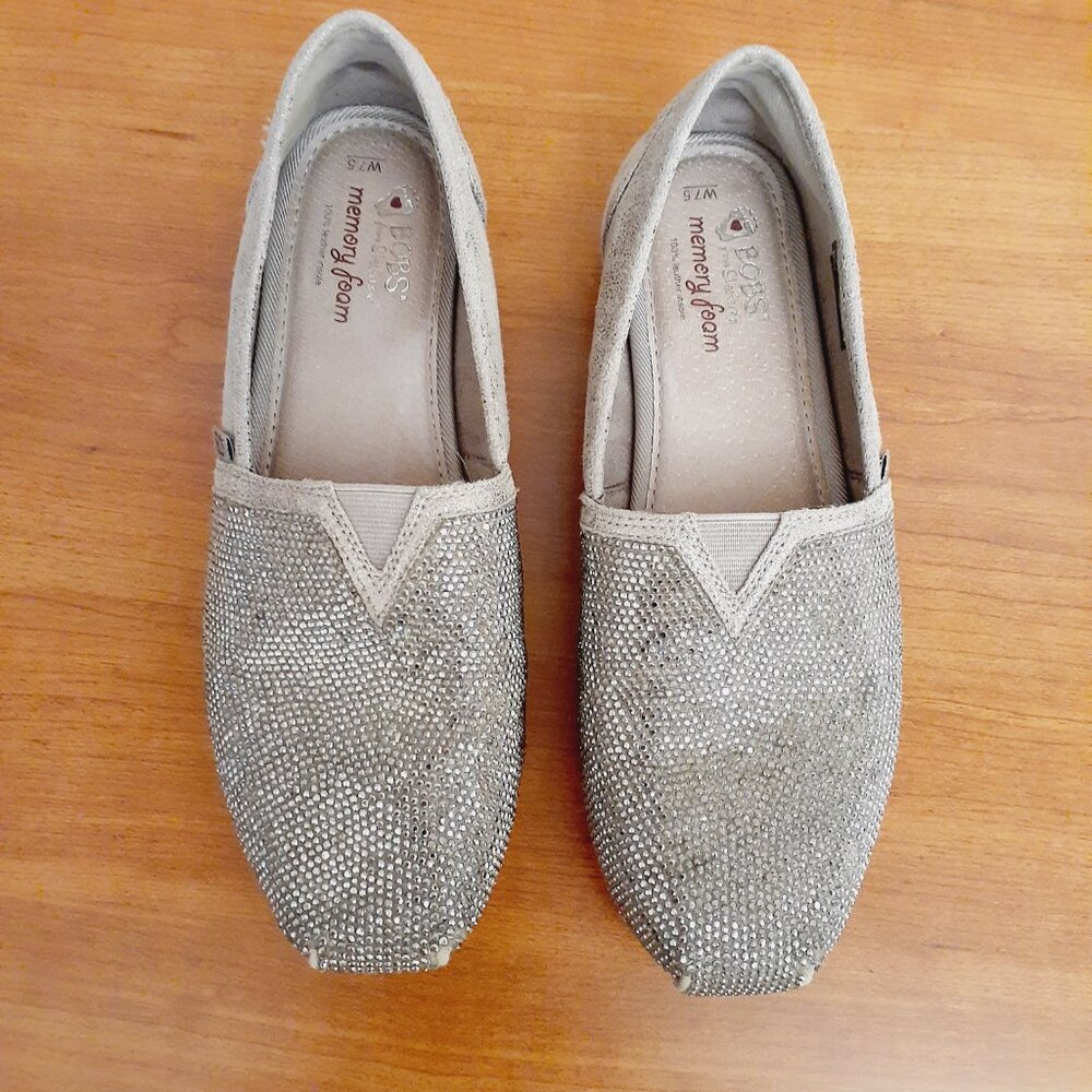 BOBS from Skechers Faceted Stud Flats